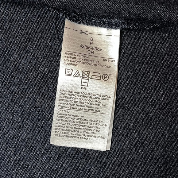 Banana Republic | Black Basic Knit Cardigan S - Picture 5 of 12